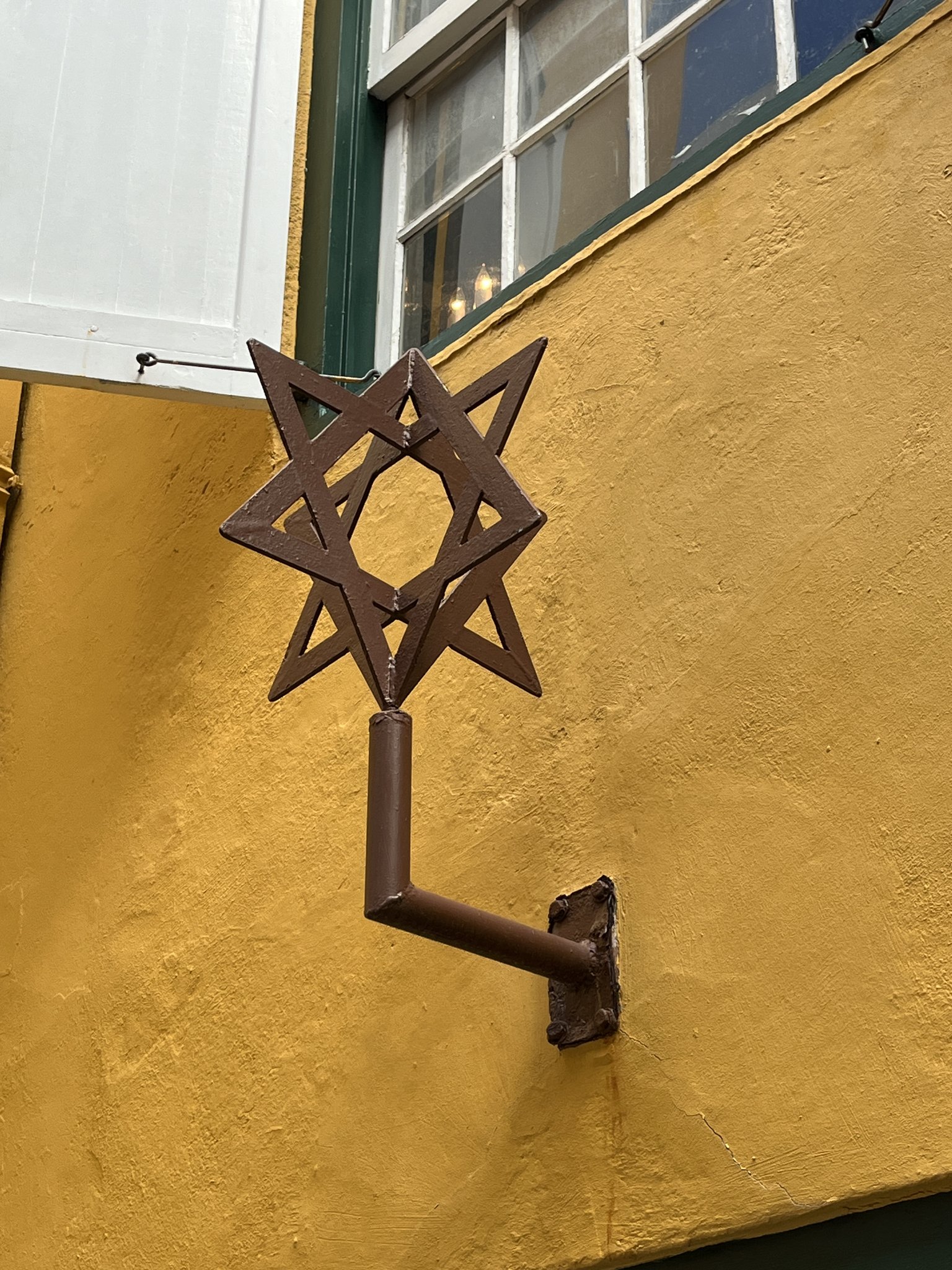 Star of David architectural detail at the synagogue
